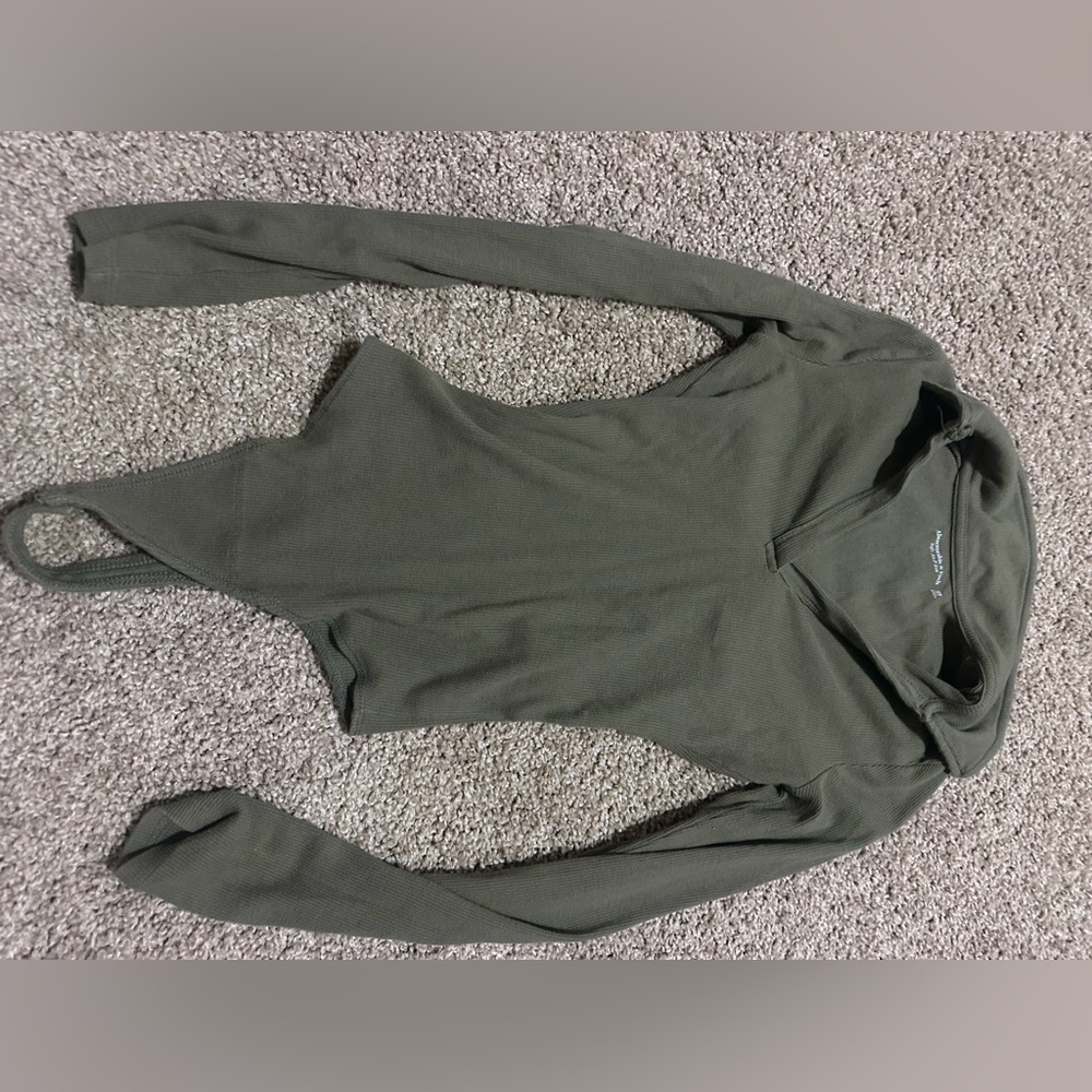 Abercrombie & Fitch V-Neck bodysuit in Olive